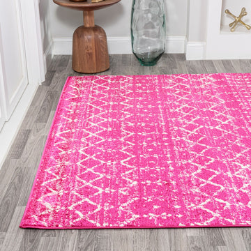 Moroccan Hype Boho Vintage Diamond Area Rug Fuchsia/Ivory